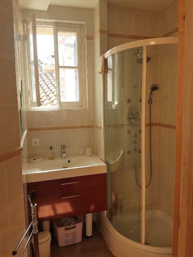 Appartement De Charme à 50m De La De Sable